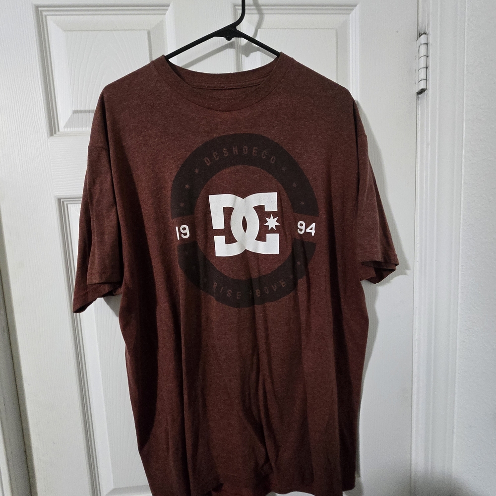 DC Brown Short Sleeve Tee with Logo